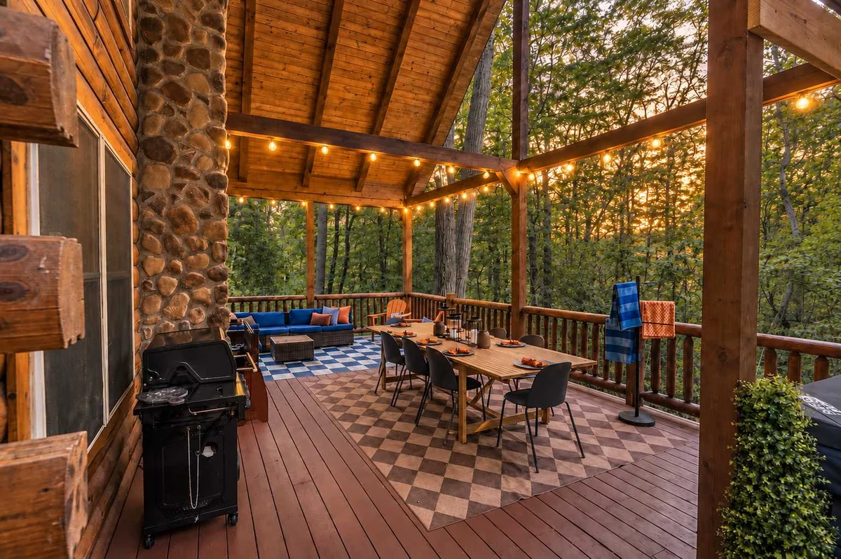 The Hocking House, Hot Tub, Fire Pit, Games property photo 2