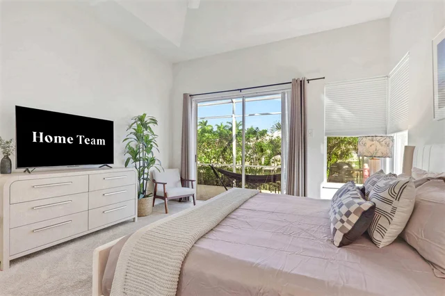 Bedroom image 1