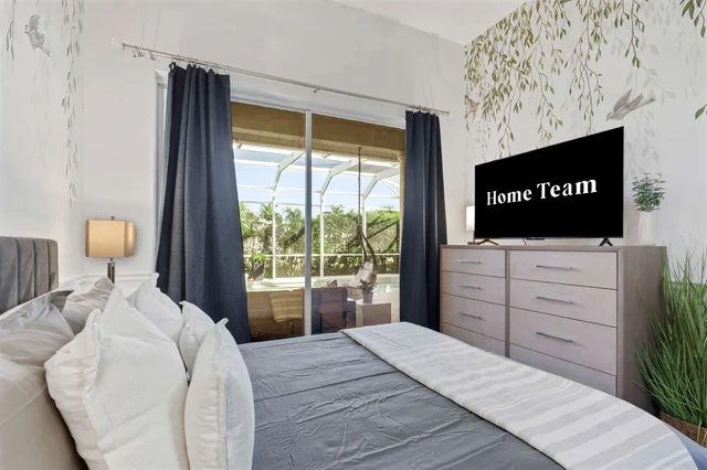 Bedroom image 1