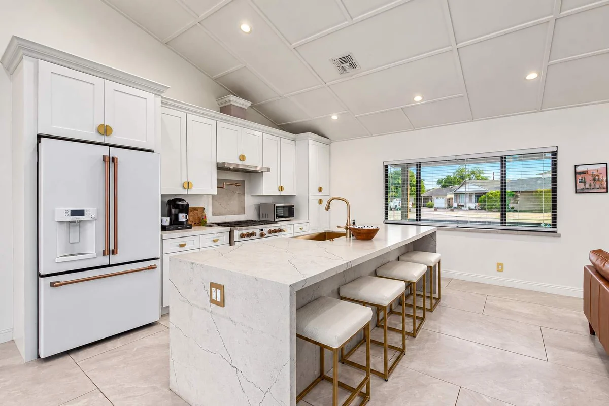 Scottsdale Dunes property photo 2