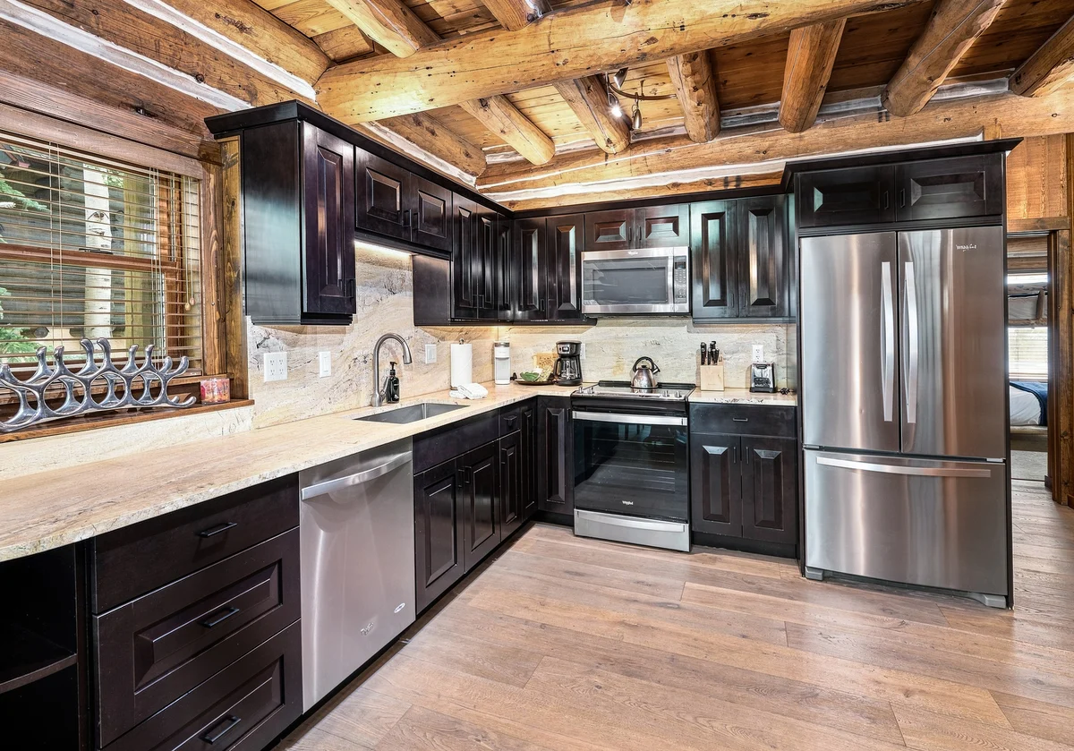 Log Cabin Mountain Retreat in West Vail TCB10 property photo 5