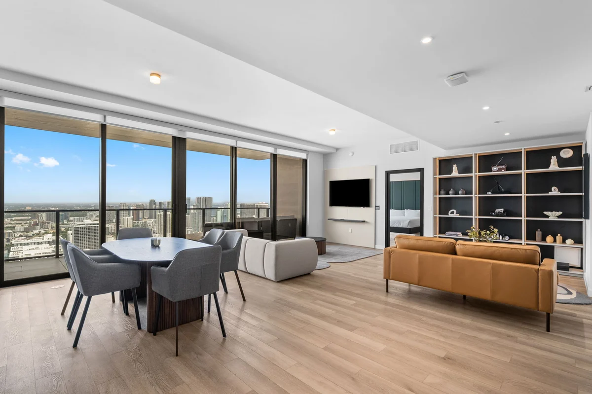 Condo in Miami property photo 5