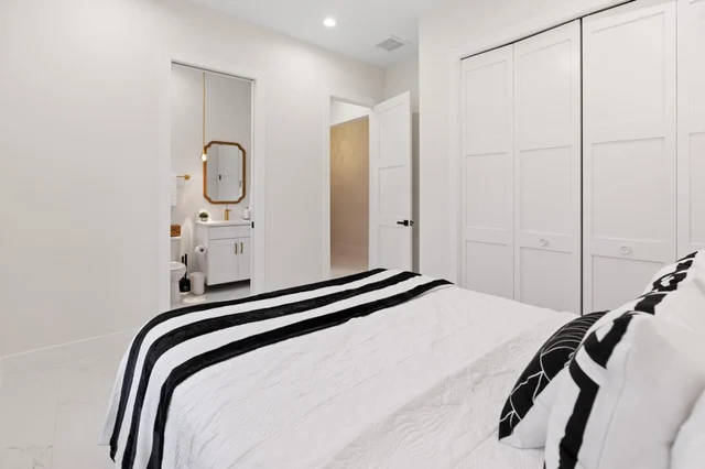 Bedroom 3 image 1