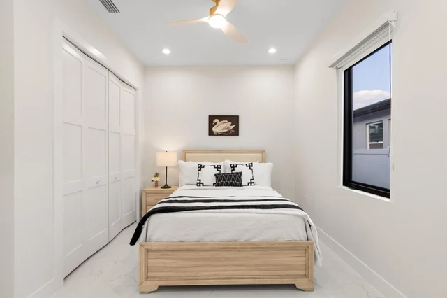 Bedroom 4 image 1