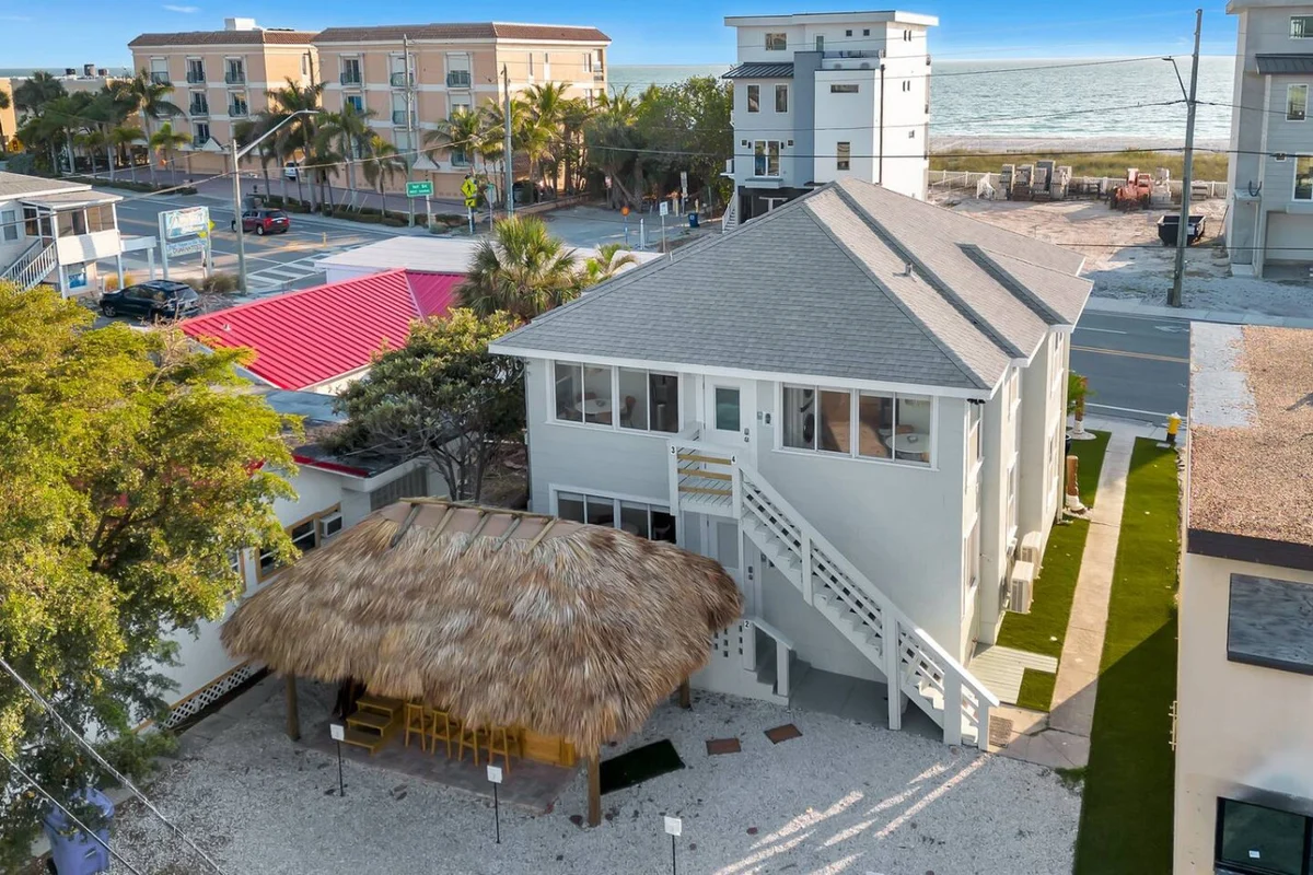 Hot Tub, Beach, Treasure Island Tiki Condo property photo 3