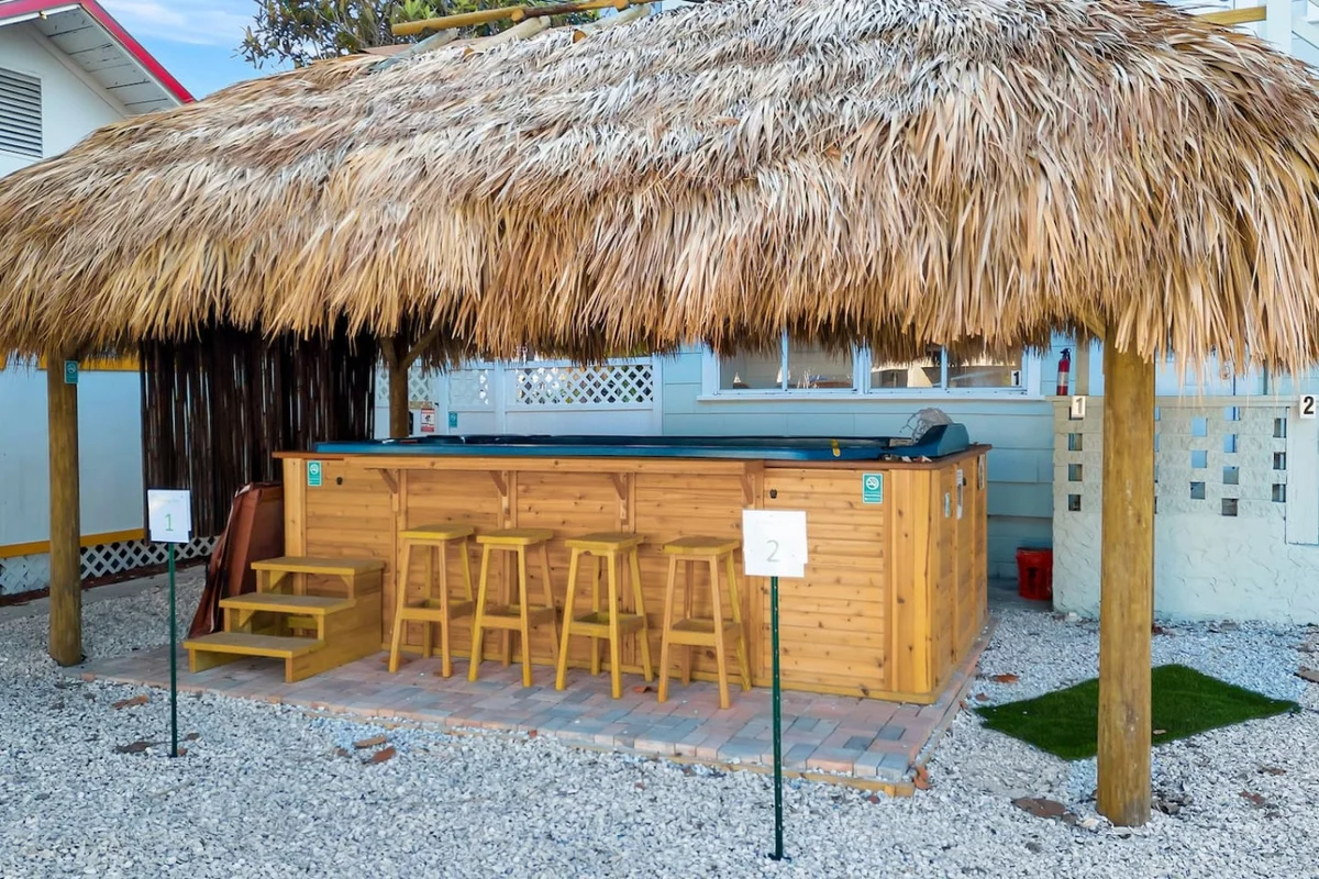 Treasure Island, Tiki Condo, Hot Tub + Beach property photo 5