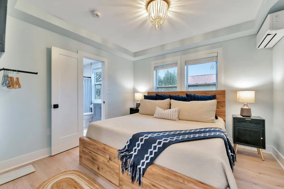 Treasure Island, Tiki Condo, Hot Tub + Beach property photo 4