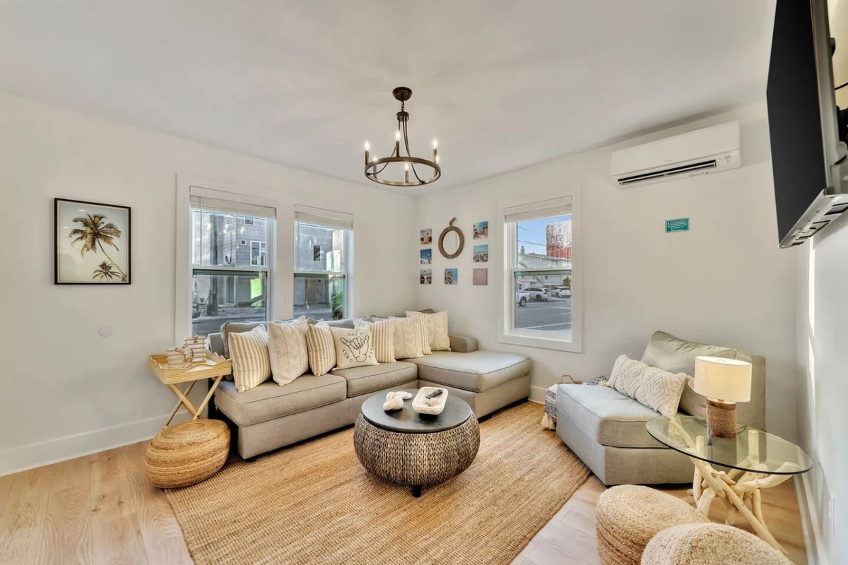 Tiki Treasure Island condo near Beach + Hot Tub property photo 2