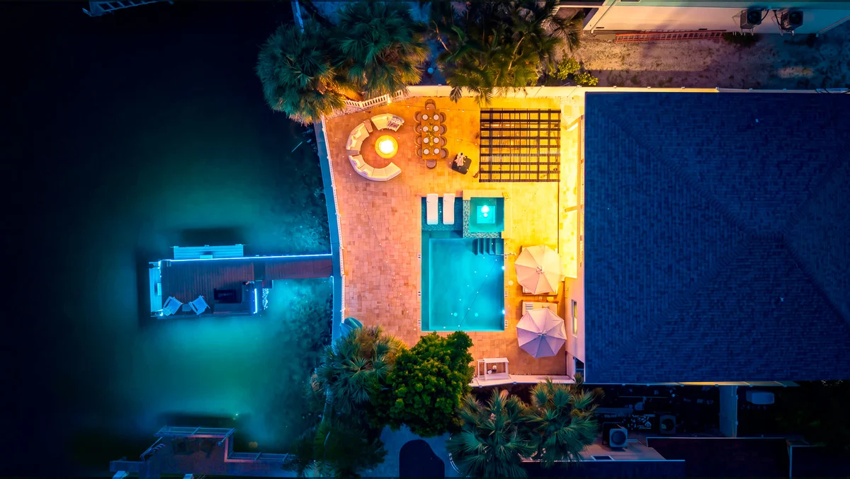 Indian Rocks Beach New Waterfront Heated Pool & Spa Golf Cart E-Bikes Kayaks Game Room Fire Pit Walking Distance to the Beach property photo 1
