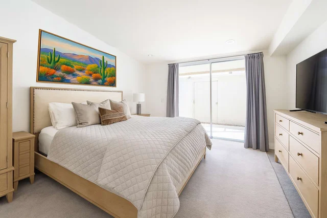 Bedroom image 1