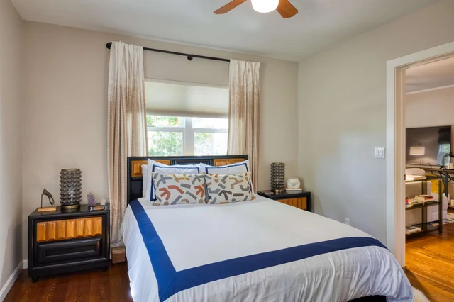Bedroom image 1