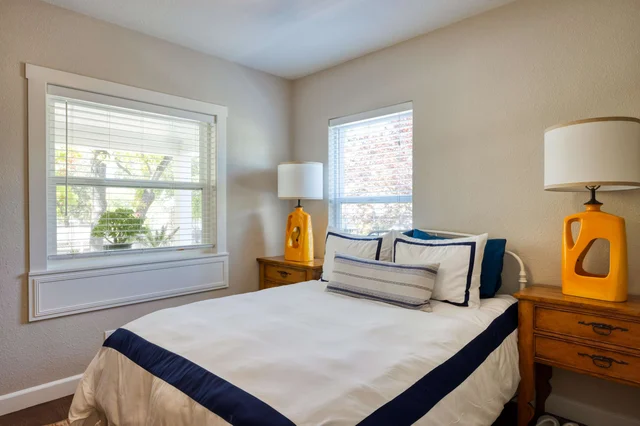 Bedroom image 1