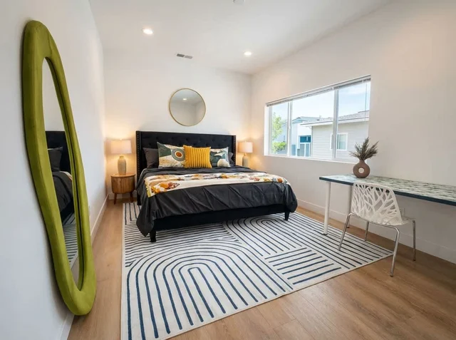 Bedroom image 1