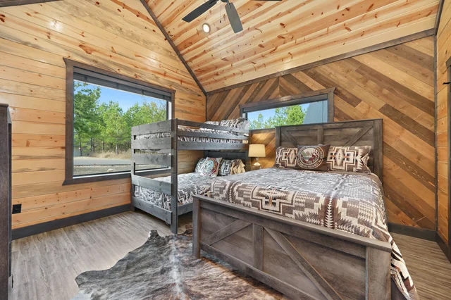 Bedroom image 1