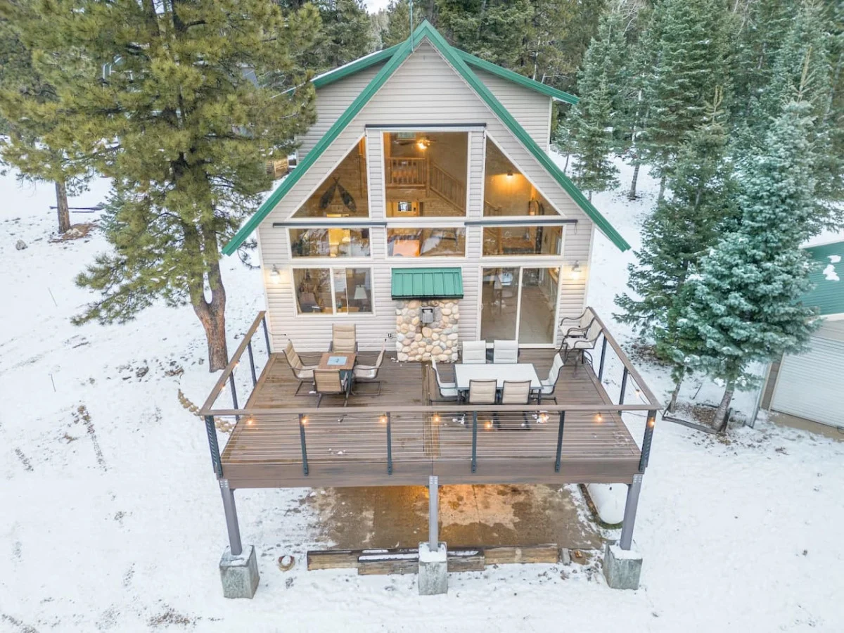 Pet Friendly Rustic Charm Close to National Parks property photo 1