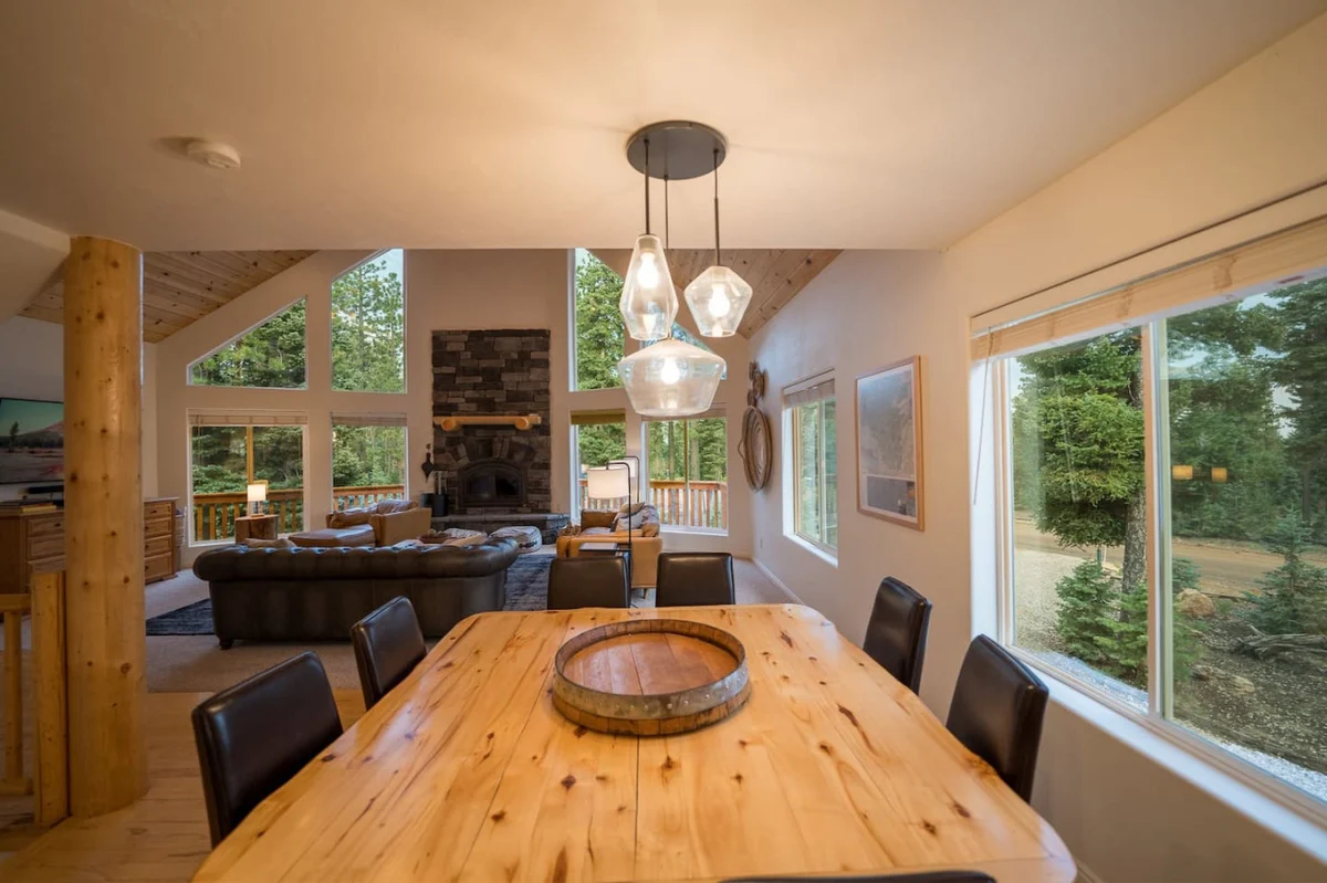 The Pinehill Lodge, 2 King Beds + Hot Tub property photo 3