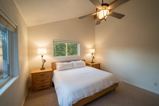 Bedroom 3 image 1