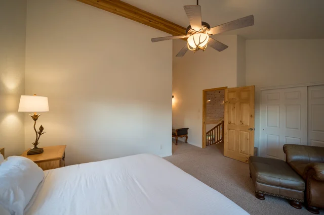 Bedroom 3 image 1