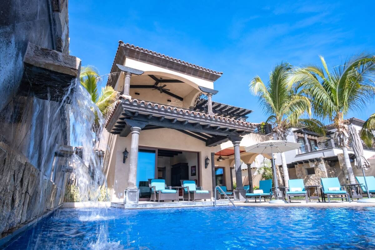 dream beachfront getaway in Novaispania property photo 2
