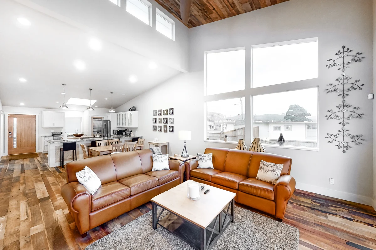 Stunning oceanfront retreat with gourmet kitchen and high speed WiFi dogs welcome property photo 2