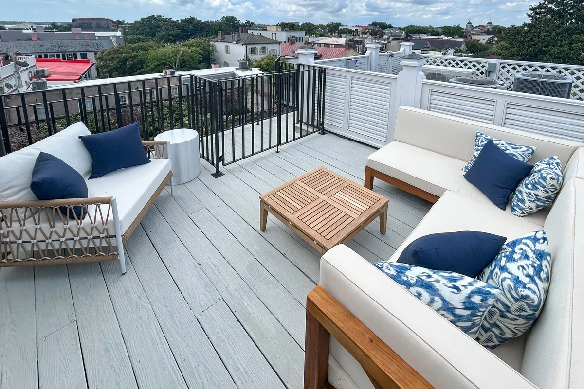 Rainbow Row Pied-À-Terre - 30 Day Rental property photo 4