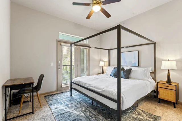 Bedroom 1 image 1