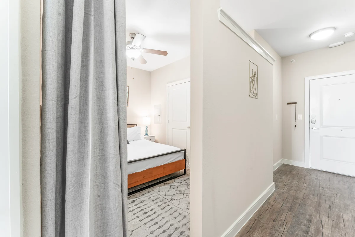 Fun SoCo King Suite w/ GymPickleballLaundry property photo 5