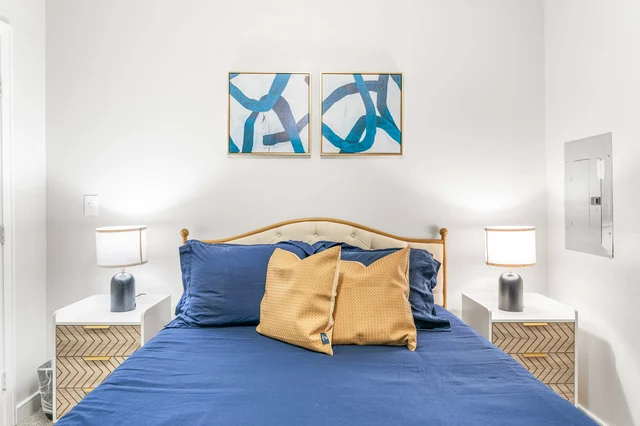 Bedroom 1 image 1