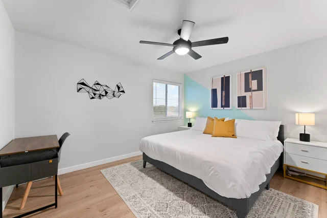 Bedroom 1 image 1