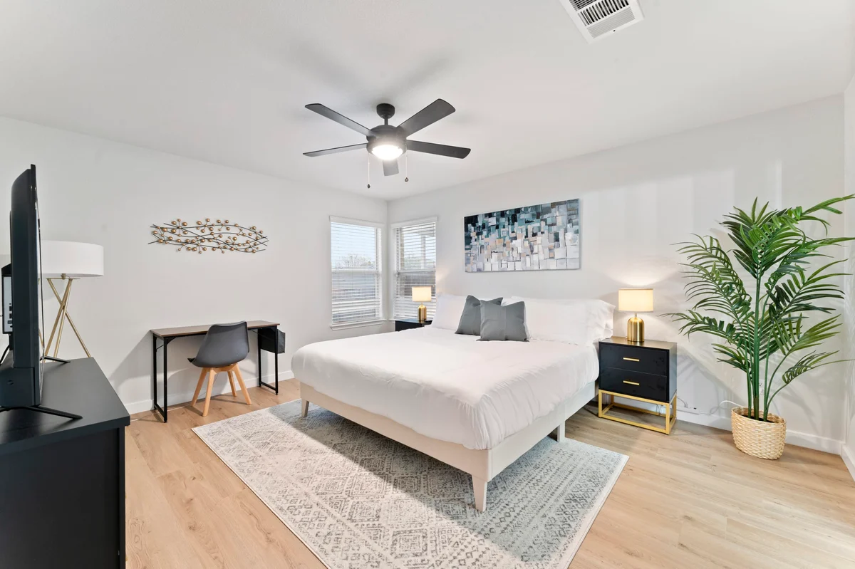 Remote Work Friendly, King Beds, Fast WiFi property photo 2