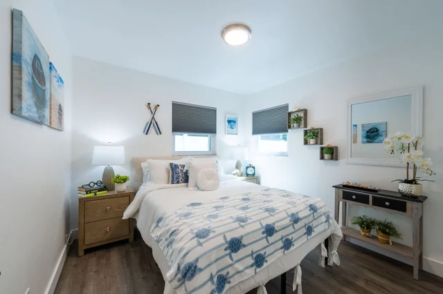 Bedroom image 1
