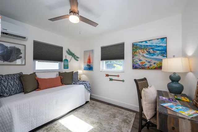 Bedroom image 1
