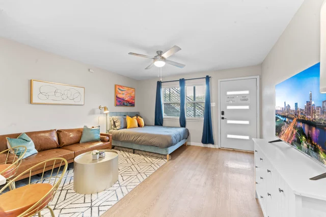 Bedroom image 1