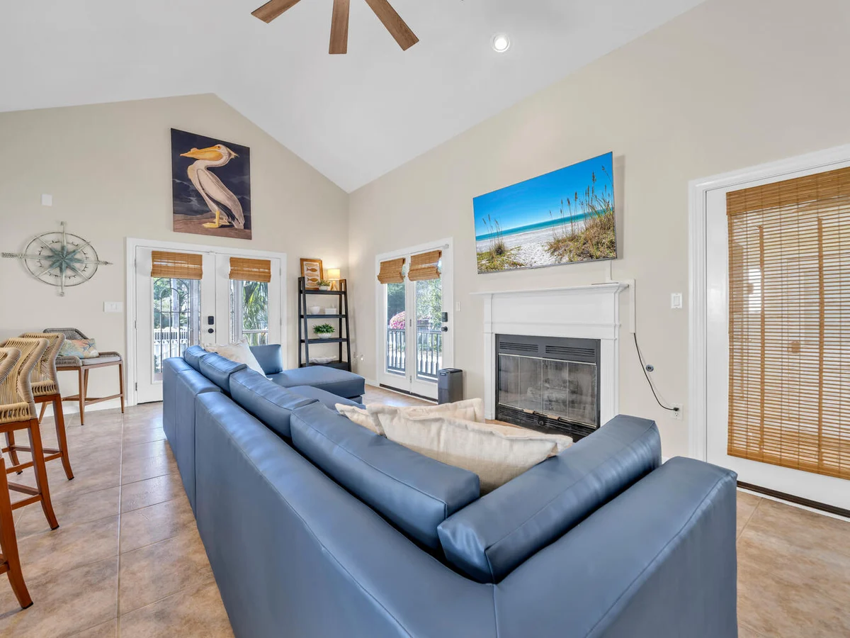 EmeraldTide, Crystal Shores, Destin, 3 bed / 2 bath property photo 3