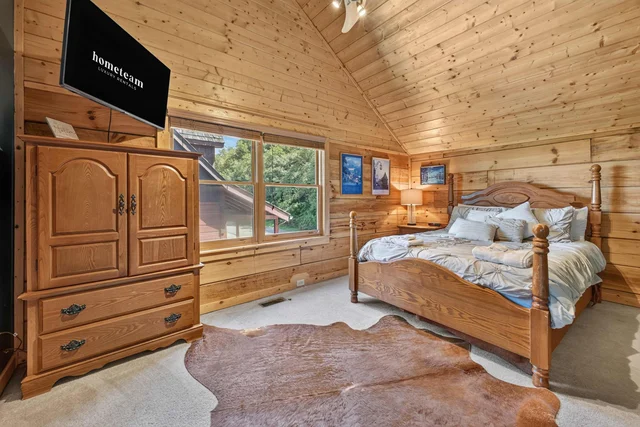 Bedroom image 1