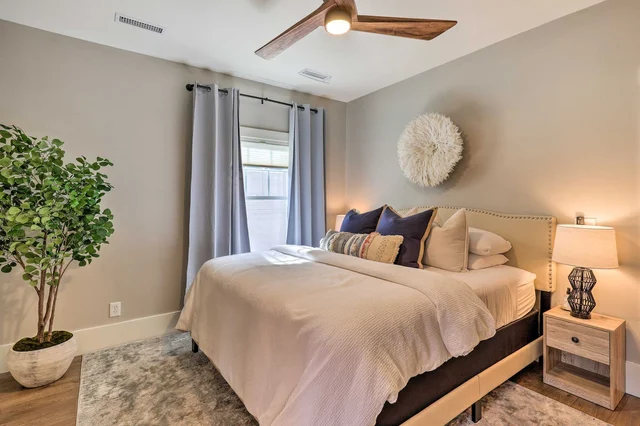 Bedroom 1 image 1