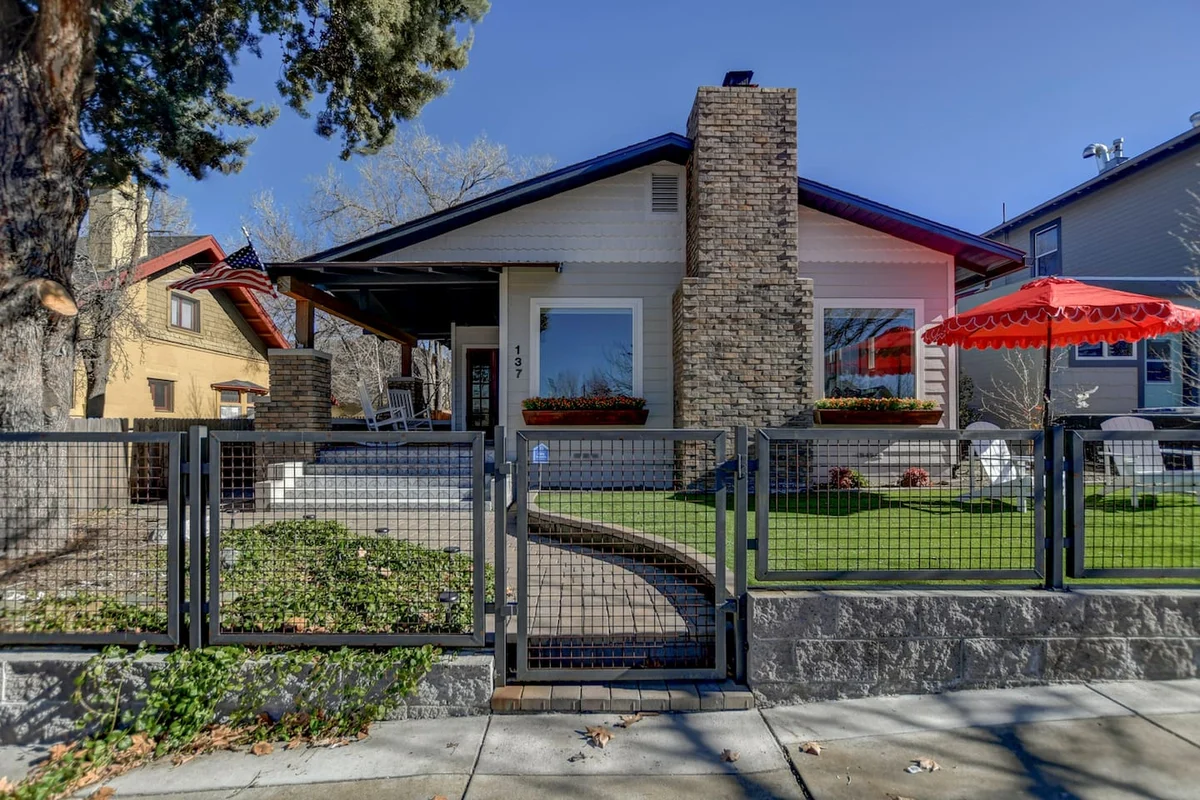 Family Home, Hot Tub, Near Whiskey Row property photo 1