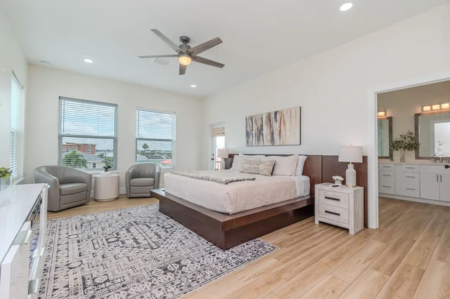 Bedroom 1 image 1