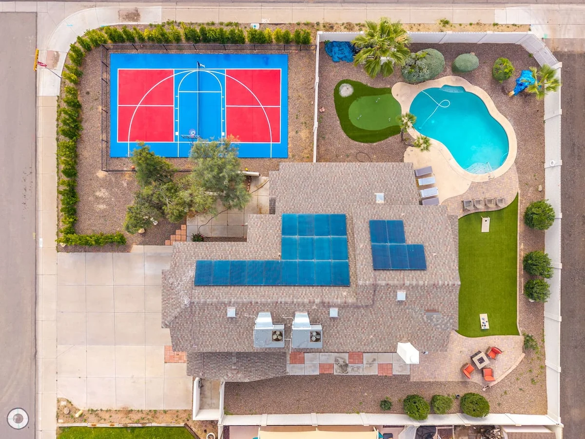Heated Pool, Pickleball, Ping Pong & Pool Table property photo 1