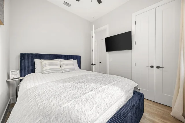 Bedroom 3 image 1