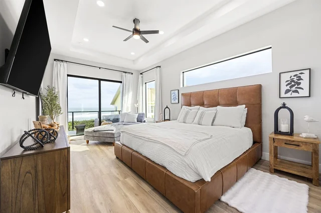Bedroom 1 image 1