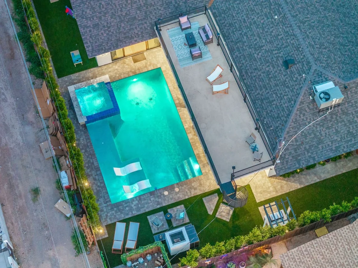 Aquarium Floor, Pool & Jacuzzi at Scottsdale's property photo 3