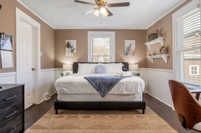 Bedroom 1 image 1
