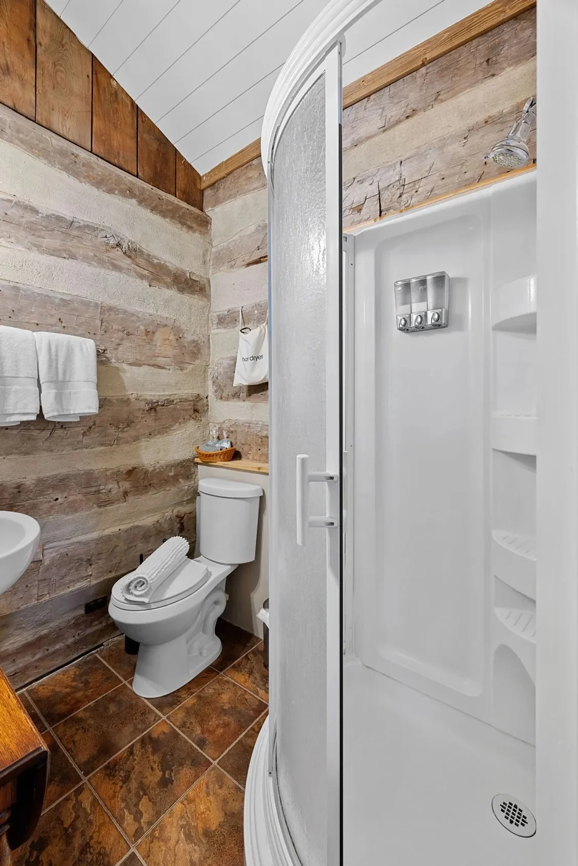 208 Ferry Small Cabin property photo 5