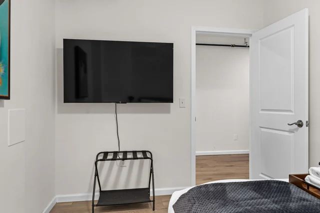 Bedroom 2 image 1