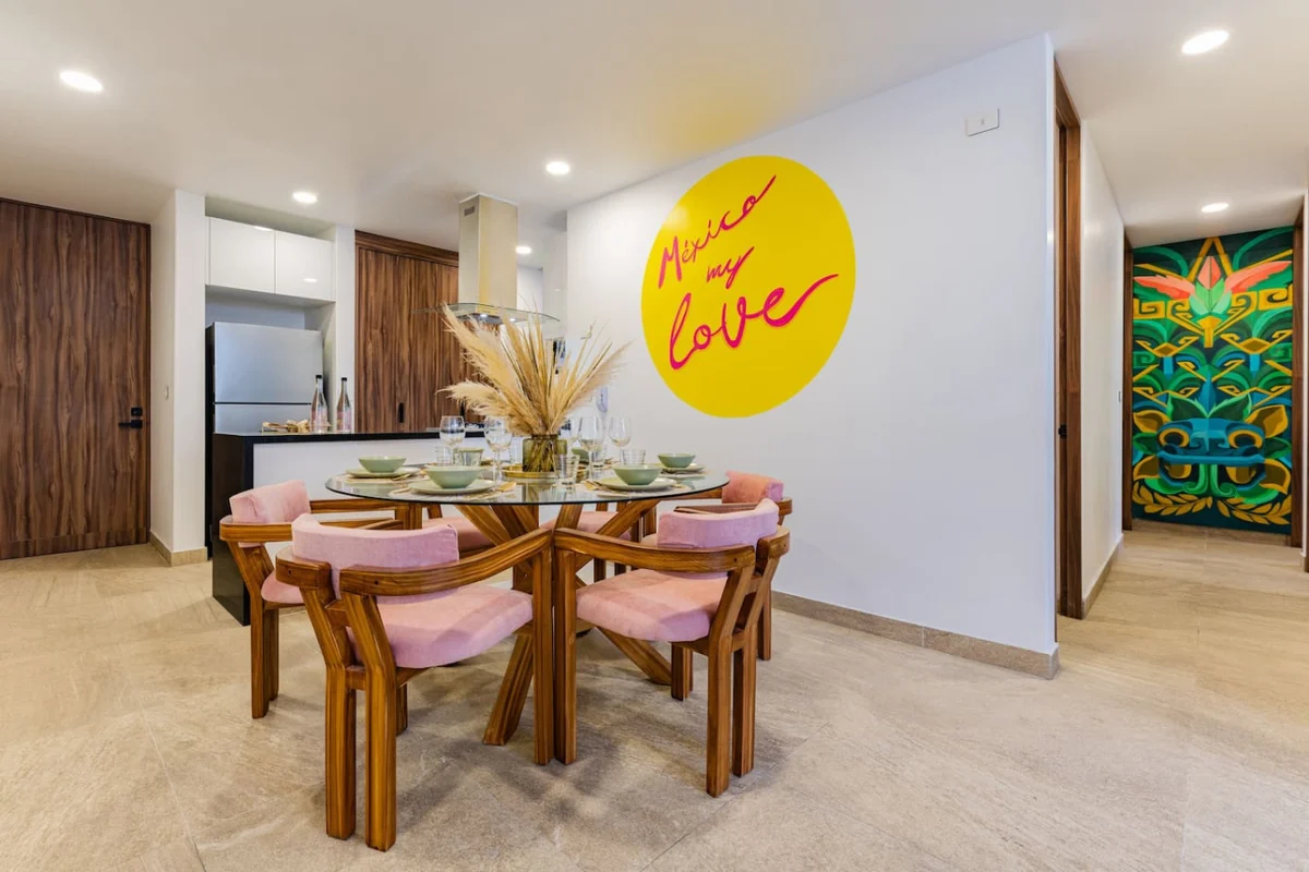 Art Deco Delight with Stunning City Views property photo 3