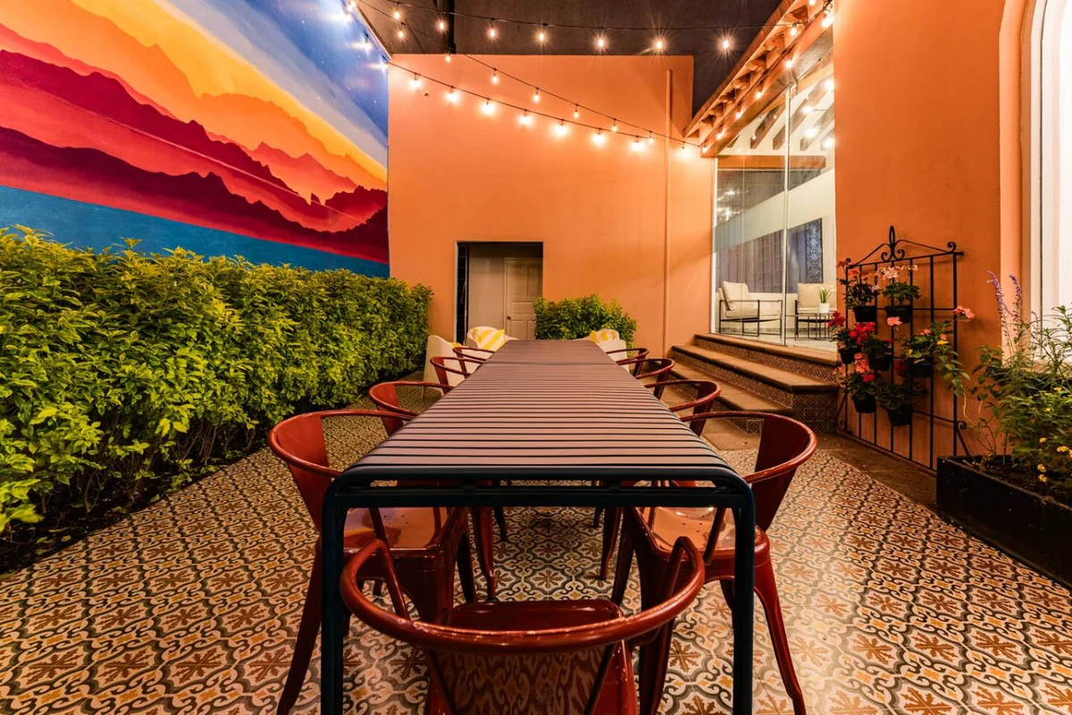 Artistic Haven in Roma Norte with Outdoor Dining property photo 5