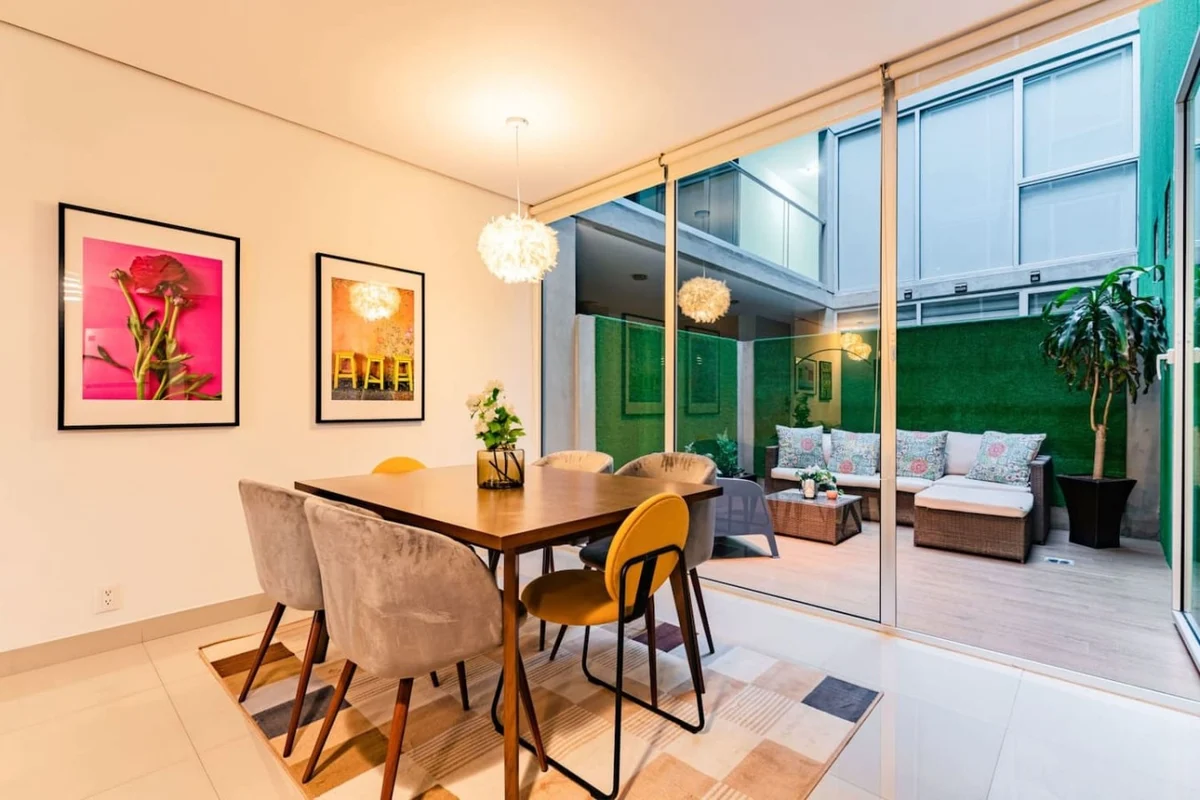 Central Roma Condo with Smart TV, WiFi and Patio property photo 4