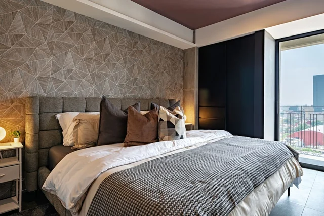 Bedroom 1 image 1