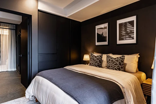 Bedroom 1 image 1